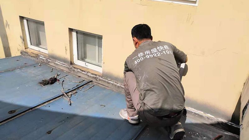 岩棉复合板：揭秘其优缺点，助力工程决策**